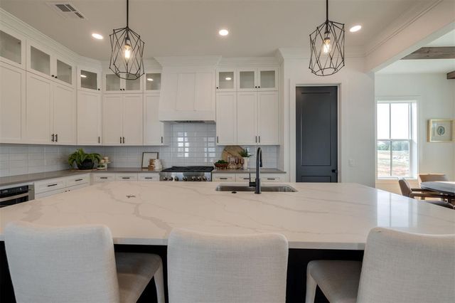 18450 Sweetwater Lane, Norman, OK 73072