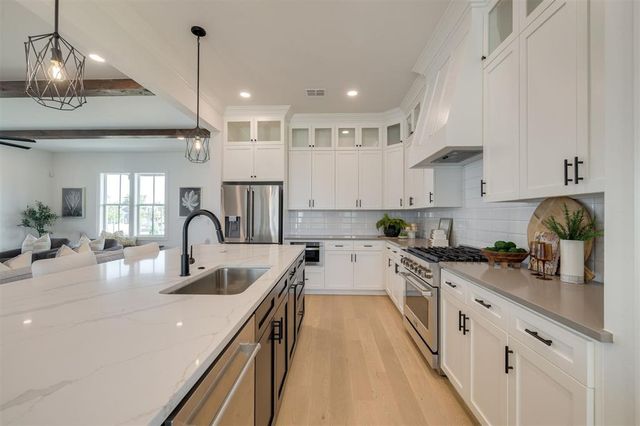 18450 Sweetwater Lane, Norman, OK 73072