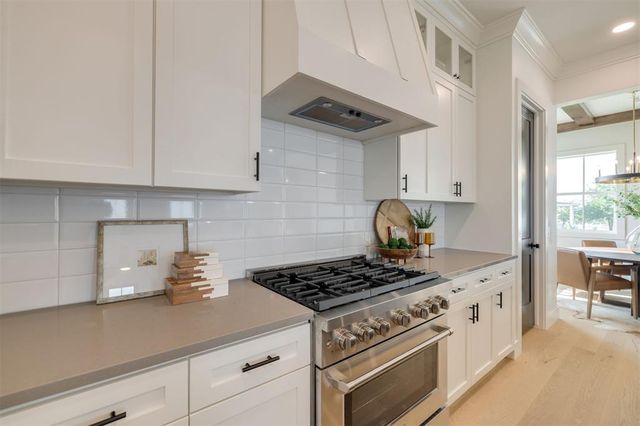 18450 Sweetwater Lane, Norman, OK 73072