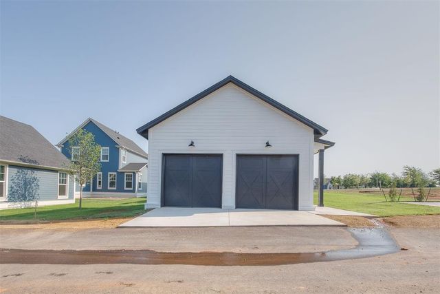 18450 Sweetwater Lane, Norman, OK 73072