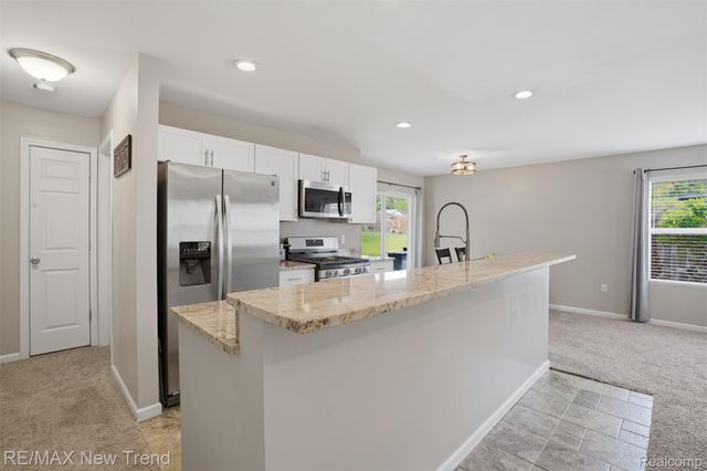 6070 Hackett, Waterford Charter Township, MI 48327