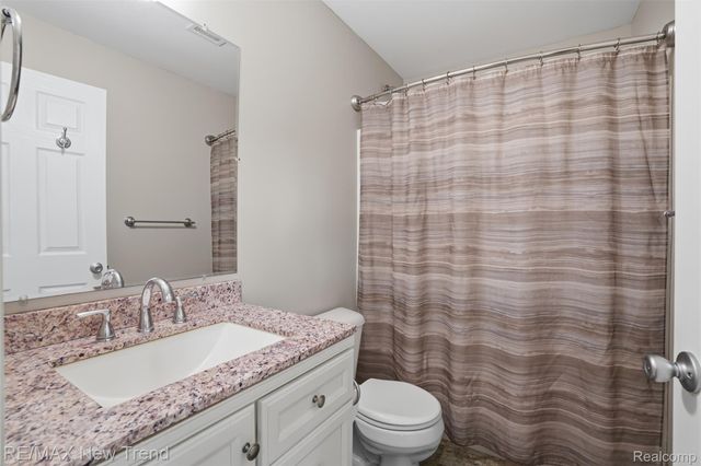 6070 Hackett, Waterford Charter Township, MI 48327