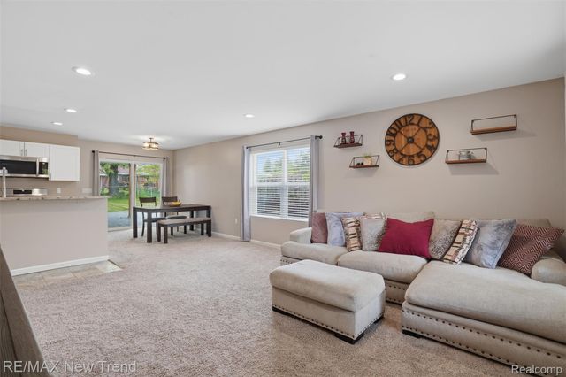6070 Hackett, Waterford Charter Township, MI 48327