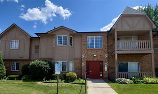 30566 Oakridge Manor Drive 24, Roseville, MI 48066