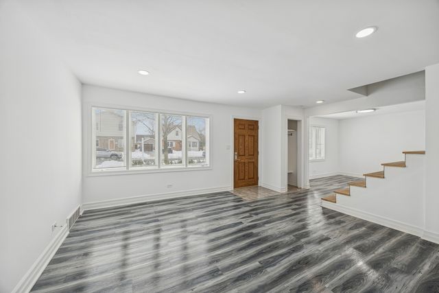 2918 LOUIS Street, Franklin Park, IL 60131