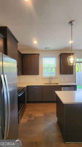 300 Auburn Valley Way, Auburn, GA 30011