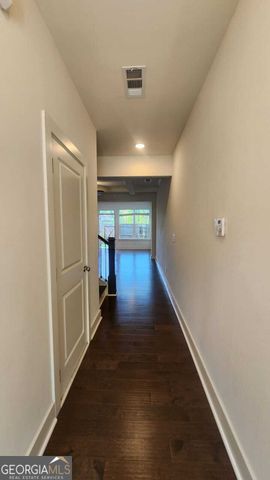 300 Auburn Valley Way, Auburn, GA 30011