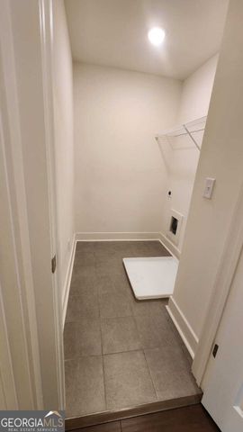 300 Auburn Valley Way, Auburn, GA 30011