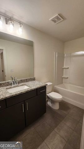 300 Auburn Valley Way, Auburn, GA 30011