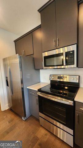 300 Auburn Valley Way, Auburn, GA 30011