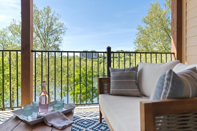 1707 Lake Shore Drive 7, Branson, MO 65616