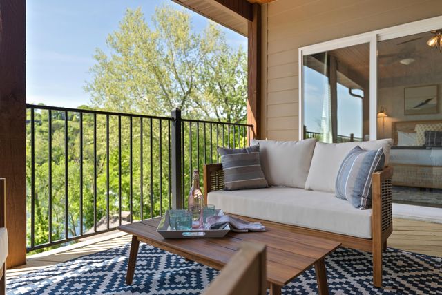 1707 Lake Shore Drive 7, Branson, MO 65616