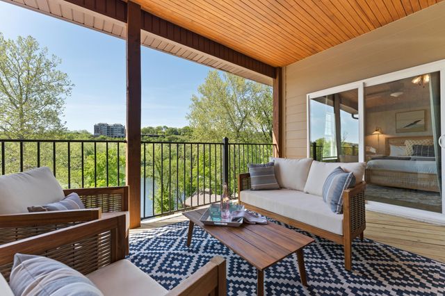 1707 Lake Shore Drive 7, Branson, MO 65616