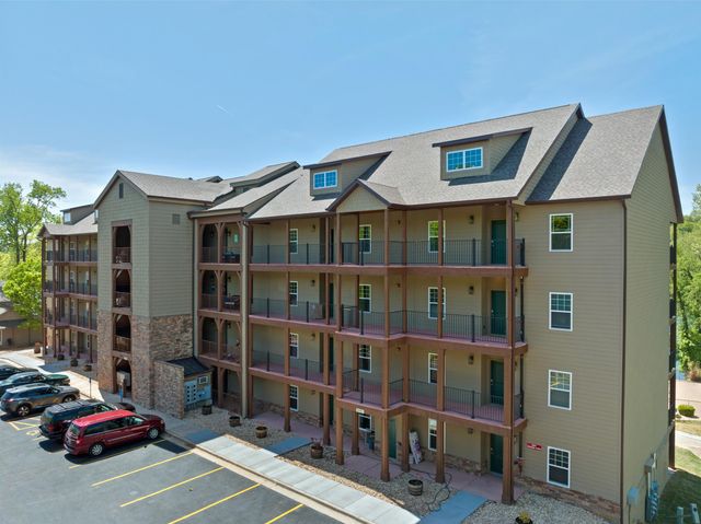 1707 Lake Shore Drive 7, Branson, MO 65616