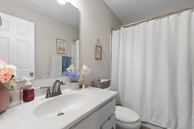 2538 Elyria Court, Crescent Springs, KY 41017