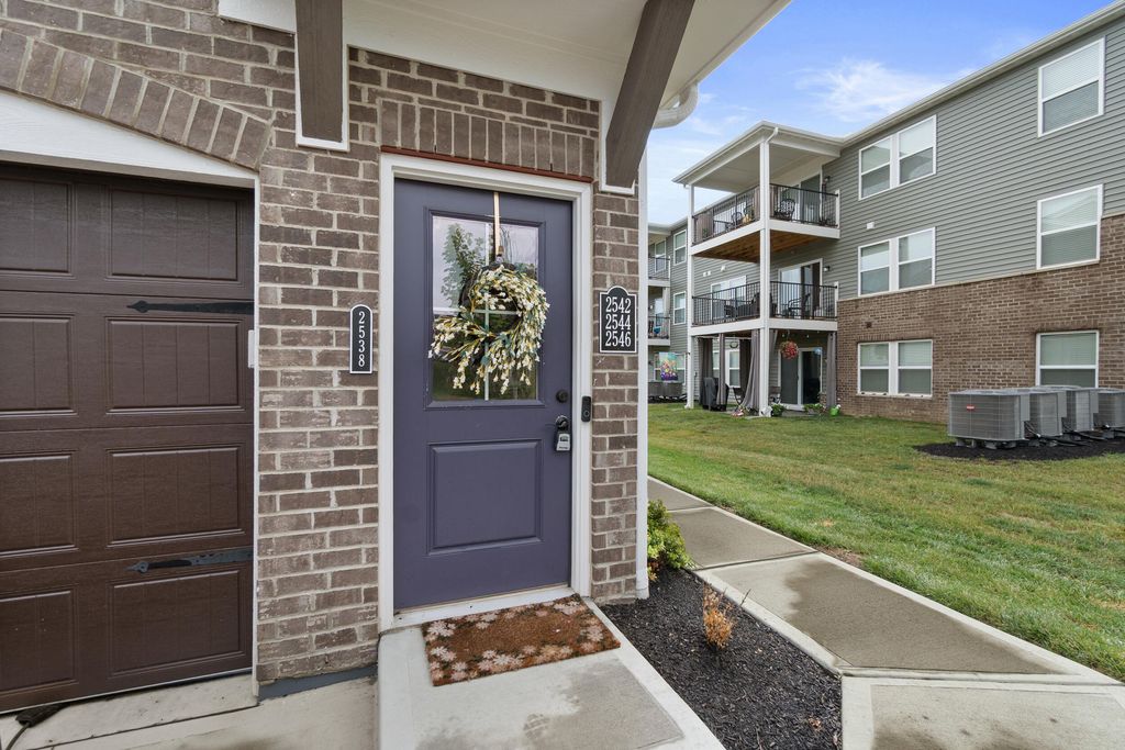 2538 Elyria Court, Crescent Springs, KY 41017