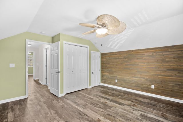 221 Addison Cottage Way, Murrells Inlet, SC 29576