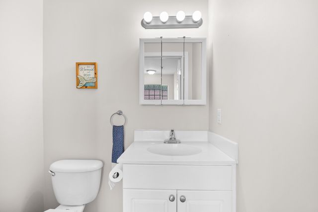 221 Addison Cottage Way, Murrells Inlet, SC 29576