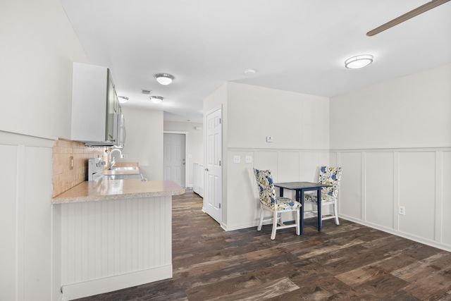 221 Addison Cottage Way, Murrells Inlet, SC 29576