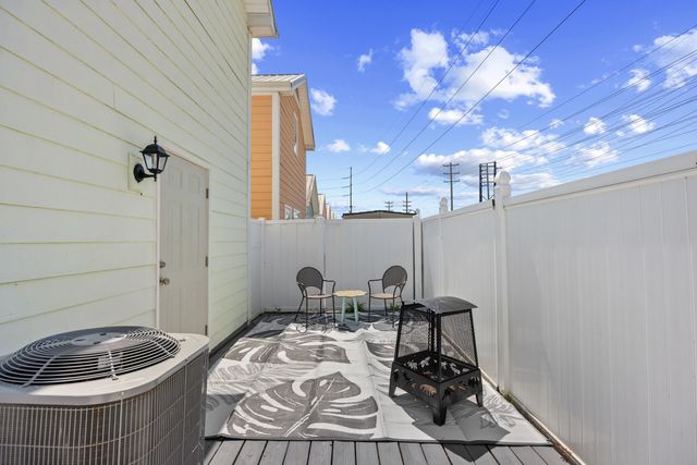 221 Addison Cottage Way, Murrells Inlet, SC 29576