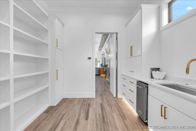 3804 S St Louis Avenue, Tulsa, OK 74105