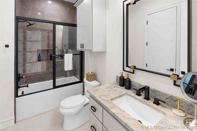 3804 S St Louis Avenue, Tulsa, OK 74105