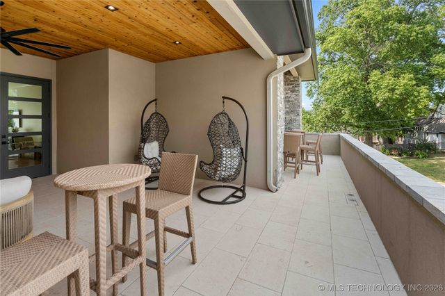 3804 S St Louis Avenue, Tulsa, OK 74105