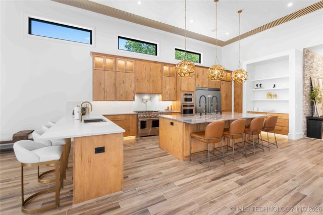 3804 S St Louis Avenue, Tulsa, OK 74105