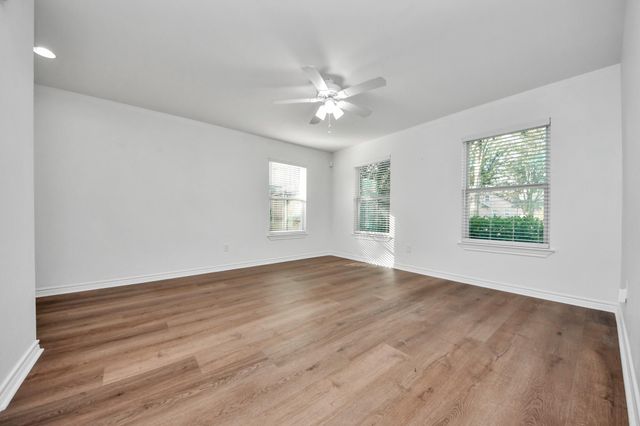 1108 Wakefield Drive, Houston, TX 77018
