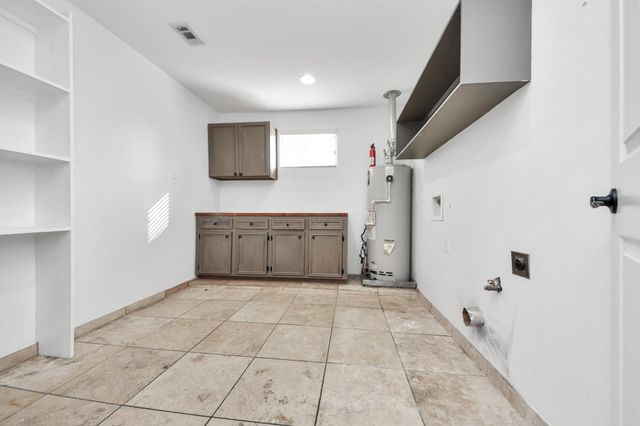 1108 Wakefield Drive, Houston, TX 77018