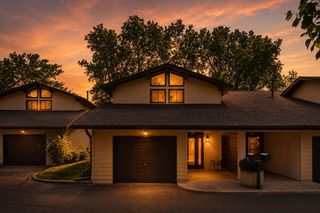 1762 Mcknight Road N 17, Maplewood, MN 55109