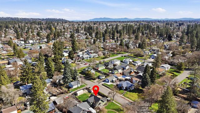 3402 W Kiernan Ave, Spokane, WA 99205