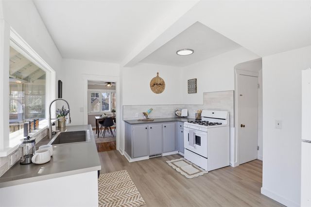 3402 W Kiernan Ave, Spokane, WA 99205