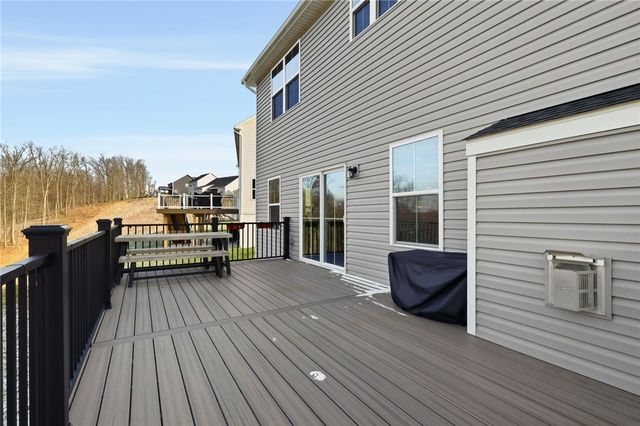 138 Woodsman Ridge Drive, Jackson Twp, PA 16063