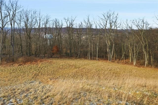 138 Woodsman Ridge Drive, Jackson Twp, PA 16063