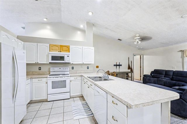 709 HARYESTOR AVENUE SW, Palm Bay, FL 32908