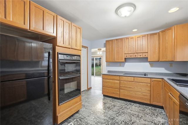 1209 Ringwalt Drive, Dayton, OH 45432