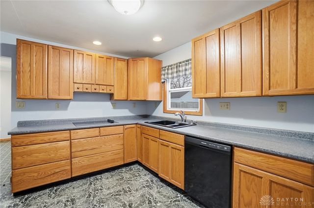 1209 Ringwalt Drive, Dayton, OH 45432