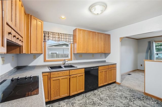 1209 Ringwalt Drive, Dayton, OH 45432