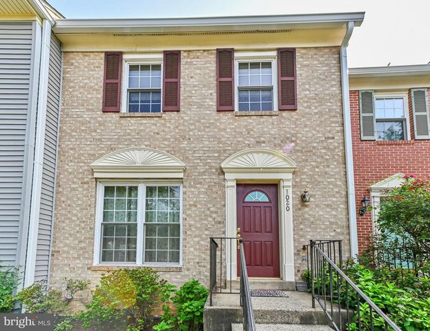 1020 SMARTTS LN NE, Leesburg, VA 20176