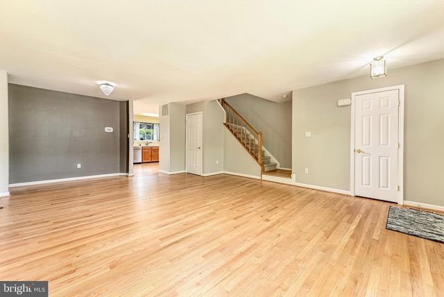 1020 SMARTTS LN NE, Leesburg, VA 20176
