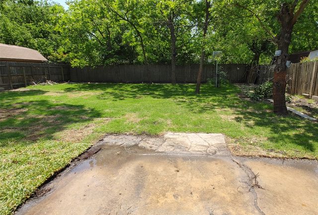 113 Harper Court, Grand Prairie, TX 75051