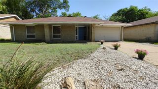 113 Harper Court, Grand Prairie, TX 75051