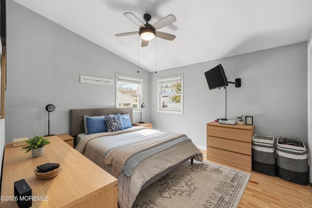 27 Lafayette Drive, Hazlet, NJ 07730