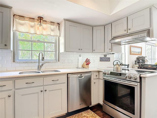 4525 AUDUBON AVENUE, De Leon Springs, FL 32130