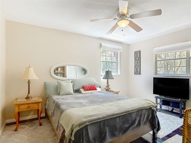 4525 AUDUBON AVENUE, De Leon Springs, FL 32130