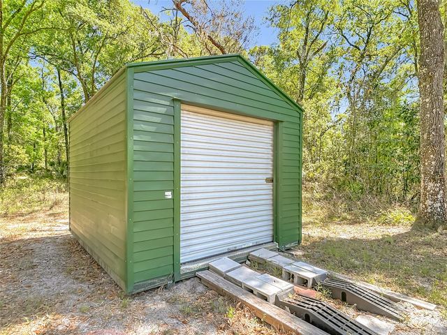 4525 AUDUBON AVENUE, De Leon Springs, FL 32130