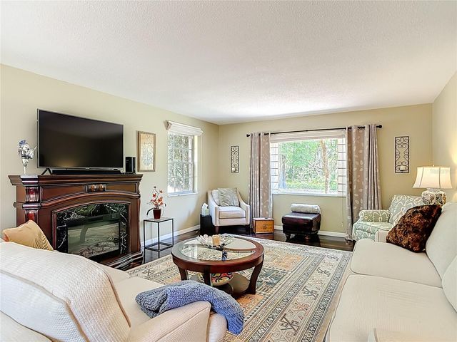 4525 AUDUBON AVENUE, De Leon Springs, FL 32130