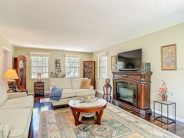 4525 AUDUBON AVENUE, De Leon Springs, FL 32130