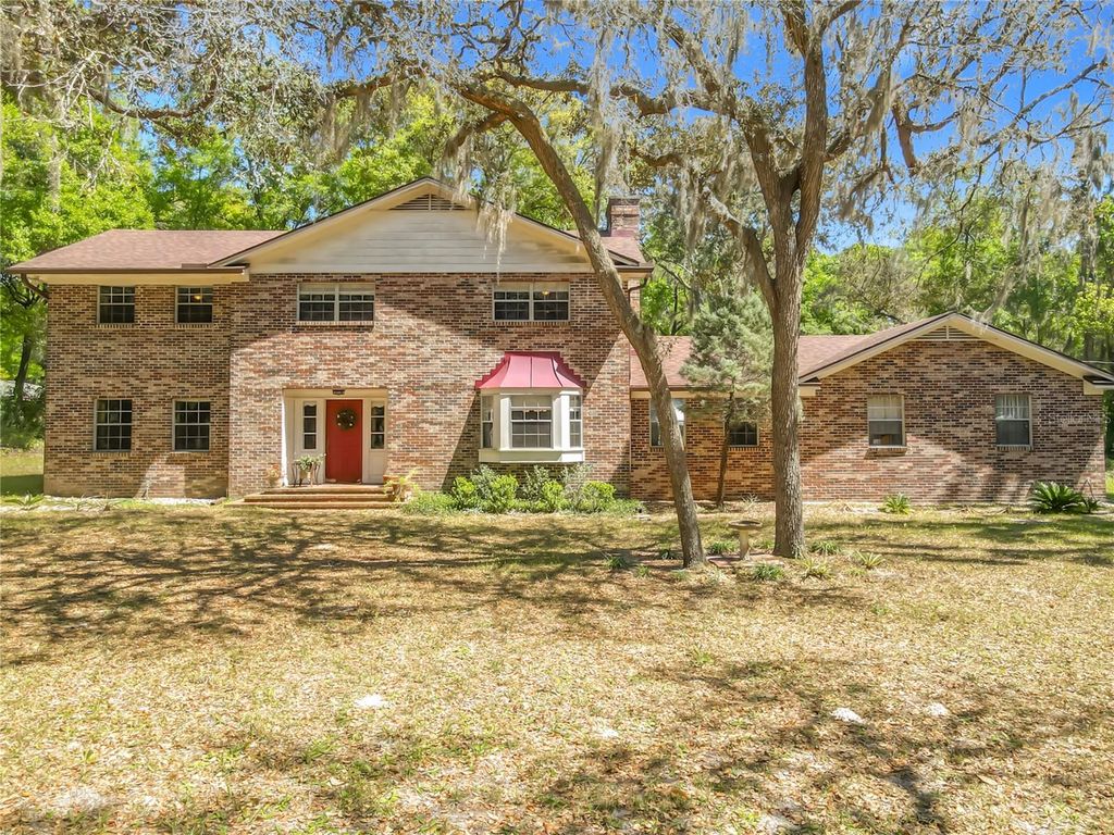 4525 AUDUBON AVENUE, De Leon Springs, FL 32130